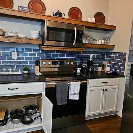 Appartement Dauphin District Darling #4 Downtown, Dining à Mobile Extérieur photo